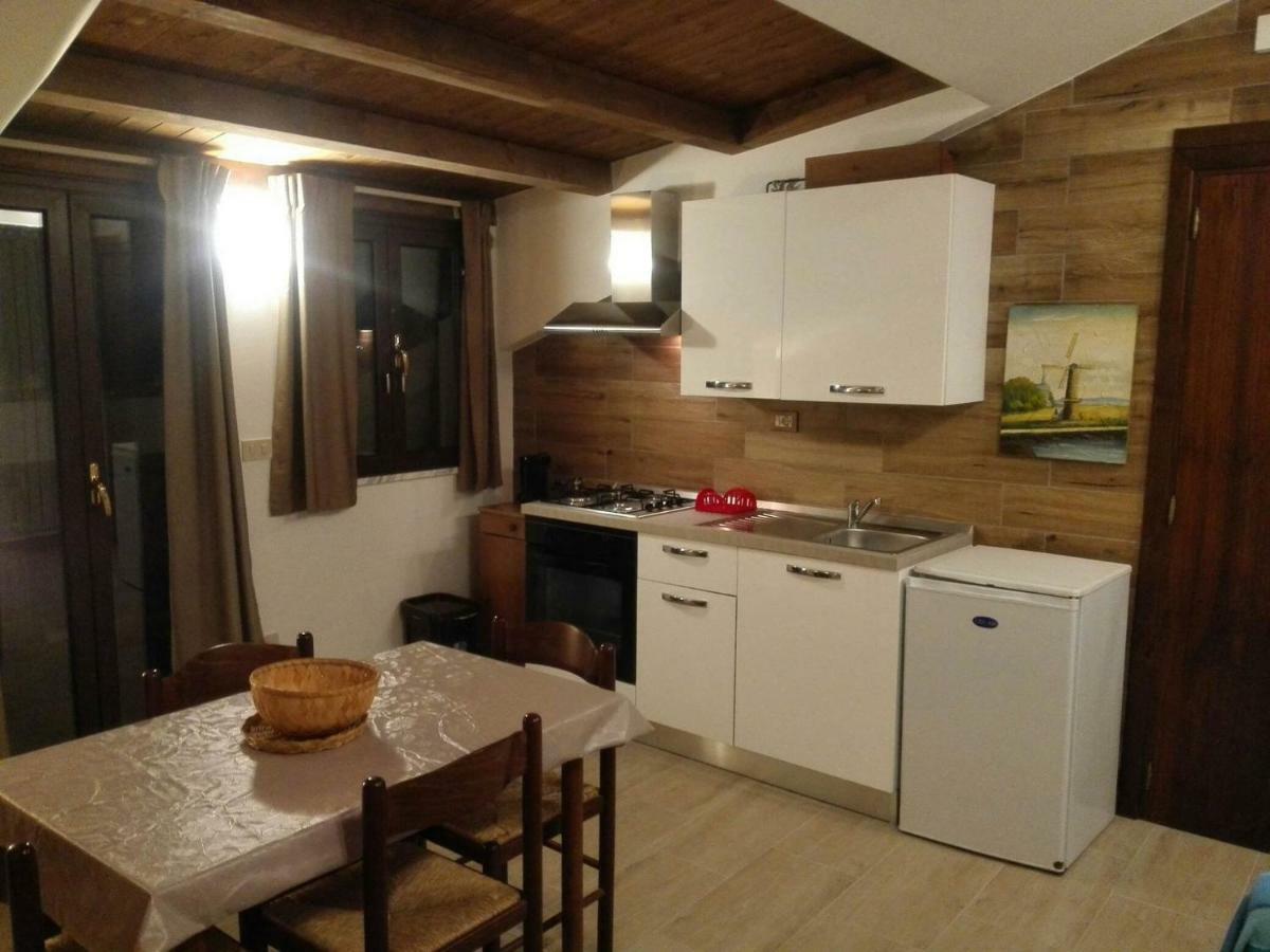 Villa Marysa Studio Apartment Giardini-Naxos Zewnętrze zdjęcie