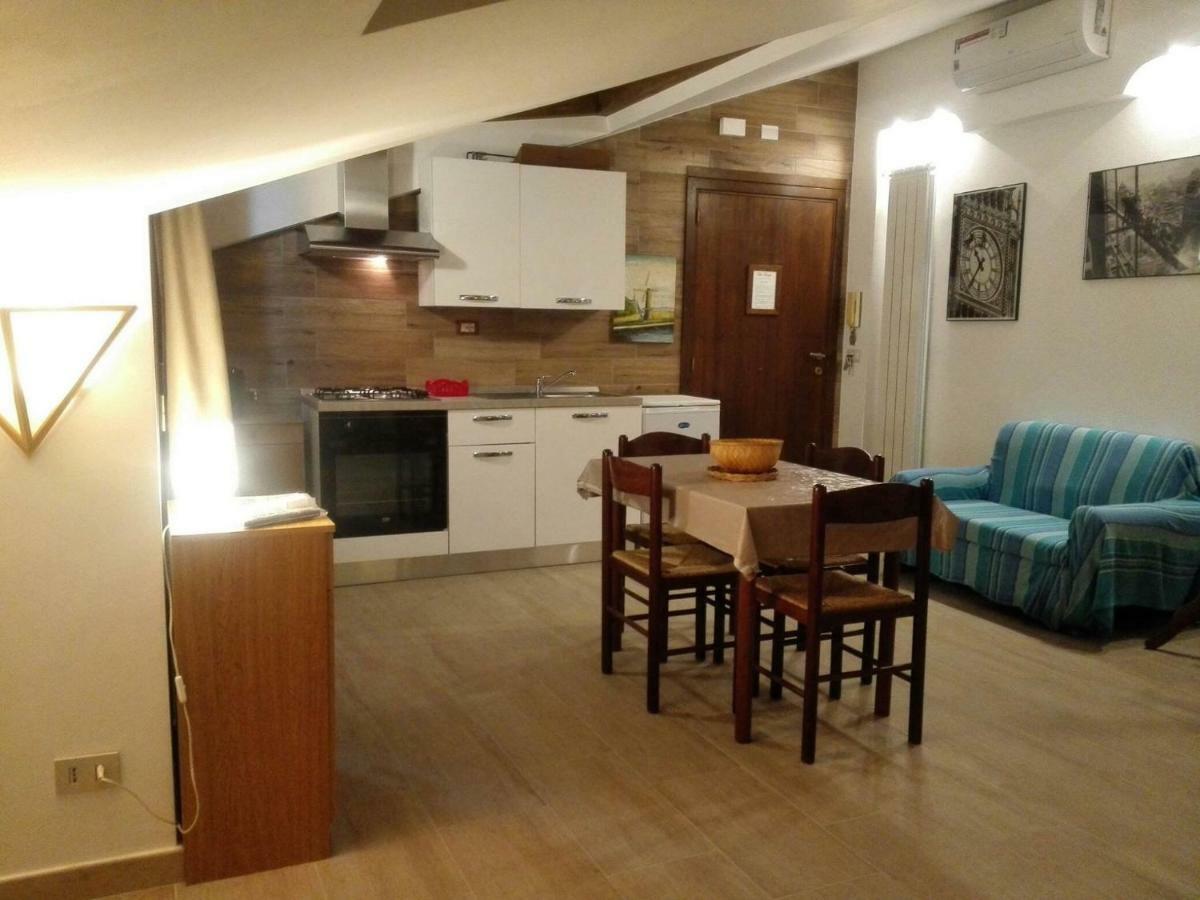Villa Marysa Studio Apartment Giardini-Naxos Zewnętrze zdjęcie