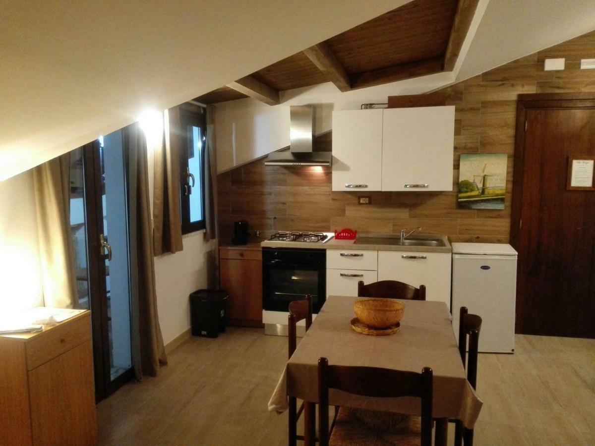 Villa Marysa Studio Apartment Giardini-Naxos Zewnętrze zdjęcie