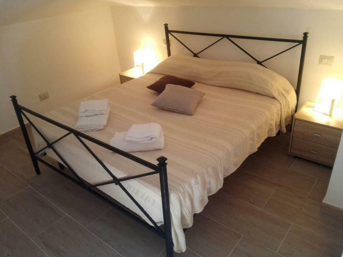 Villa Marysa Studio Apartment Giardini-Naxos Zewnętrze zdjęcie